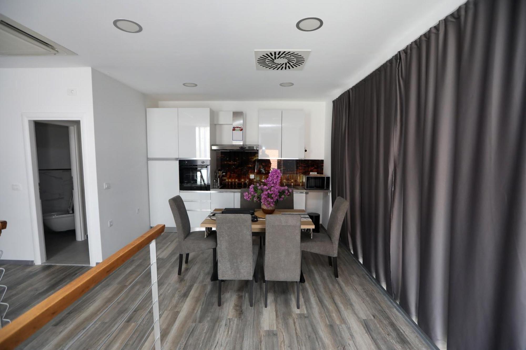 D R Apartments ชิเบนิก ภายนอก รูปภาพ